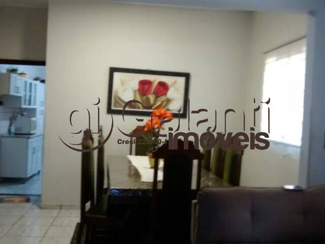Casa para Venda em Marília - 5
