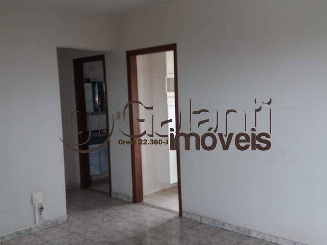 Apartamento para Venda em Marília - 4