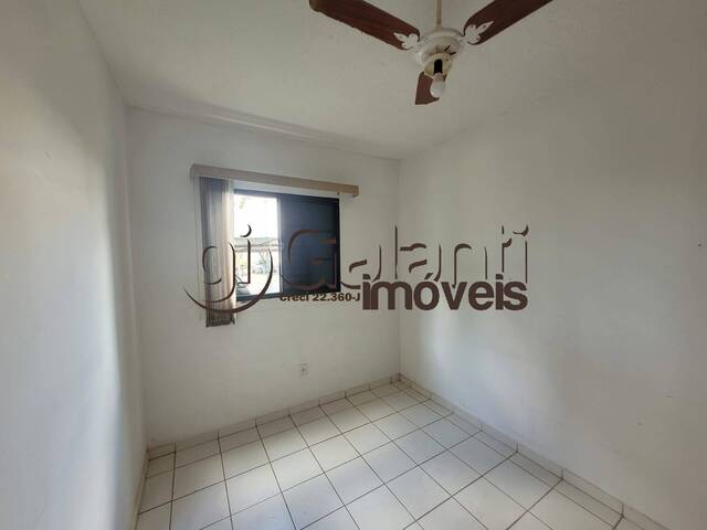 Apartamento para Venda em Marília - 5