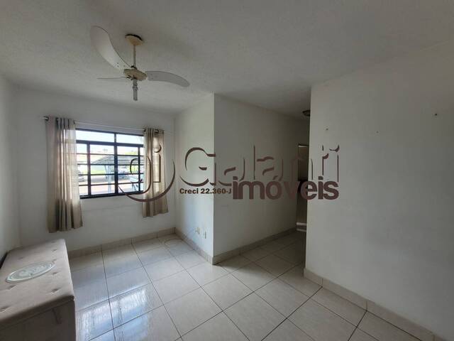 Apartamento para Venda em Marília - 4