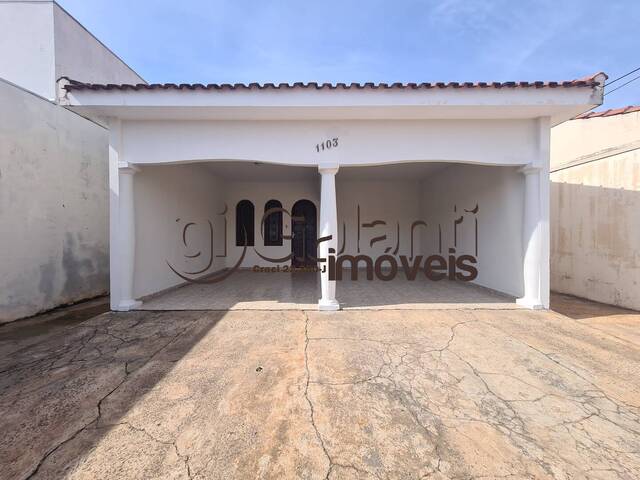 #4522 - Casa para Locação em Marília - SP