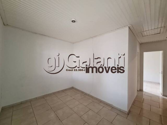 #2443 - Casa para Locação em Marília - SP