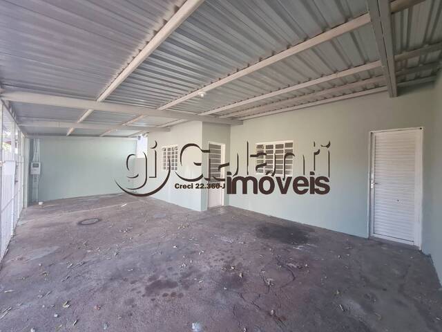 #2443 - Casa para Locação em Marília - SP