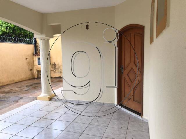 #6226 - Casa com Edícula para Venda em Marília - SP