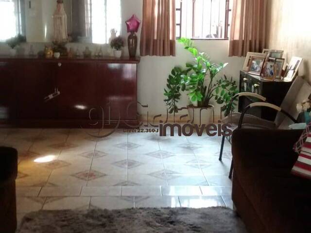 Casa para Venda em Marília - 3