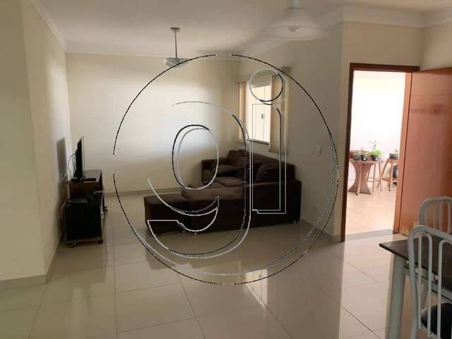 #6398 - Casa para Venda em Marília - SP - 2