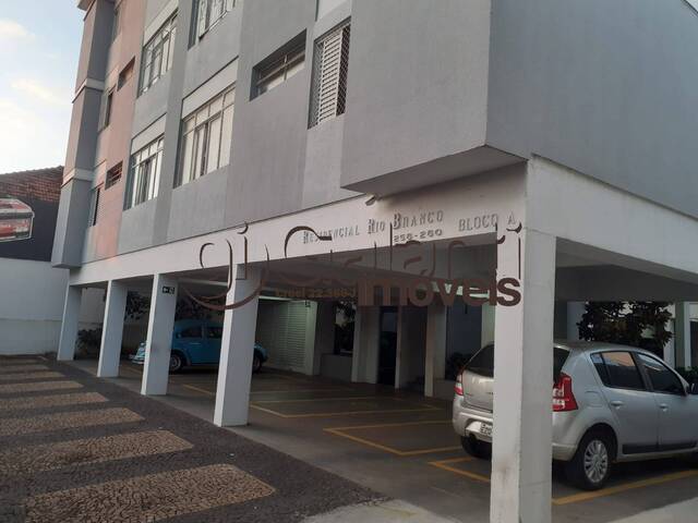 Apartamento para Venda em Marília - 5