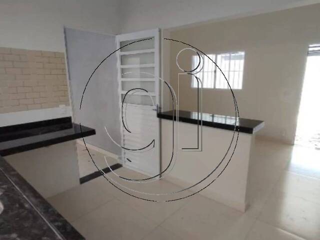 #6743 - Casa para Venda em Marília - SP - 2