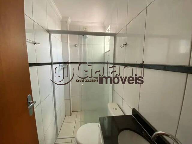 Apartamento para Venda em Marília - 4