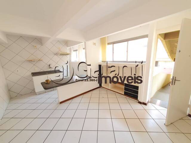 Apartamento para Venda em Marília - 5