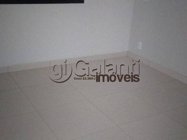 Apartamento para Locação em Marília - 2