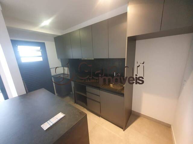 Apartamento para Venda em Marília - 5