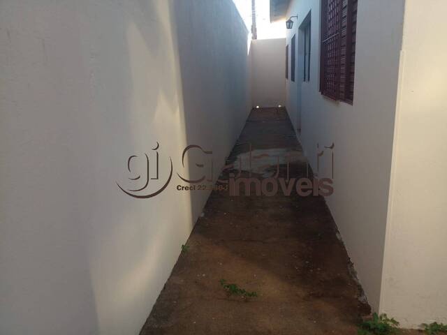 Casa para Venda em Marília - 4