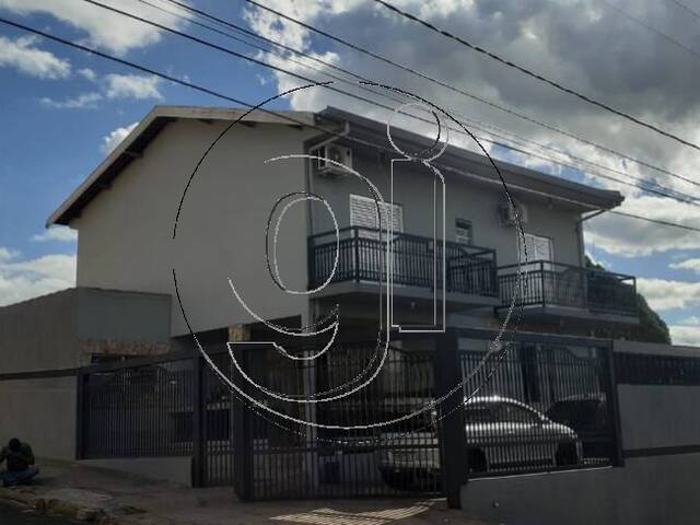 #7348 - Casa para Venda em Marília - SP - 2