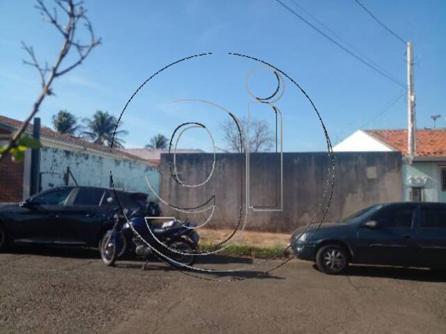 #7366 - Terreno para Venda em Marília - SP - 1