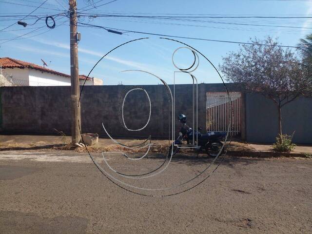 #7368 - Terreno para Venda em Marília - SP - 2