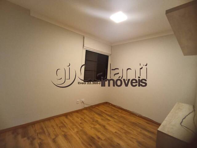 Apartamento para Venda em Marília - 5