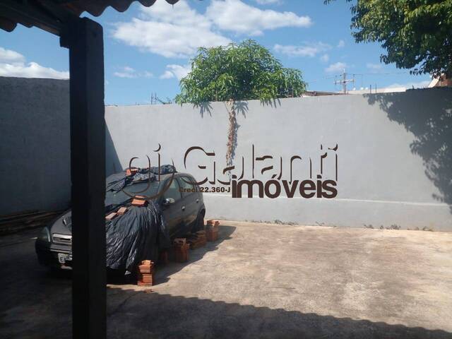 Casa para Venda em Marília - 4