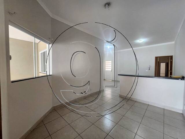 #833 - Casa para Locação em Marília - SP
