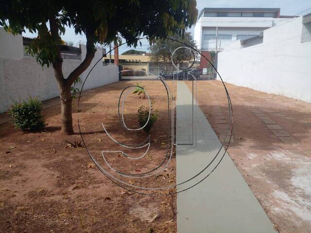 #7742 - Casa para Locação em Marília - SP - 2