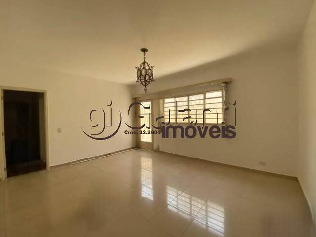Casa com Edícula para Locação em Marília - 4