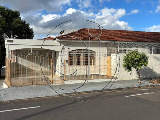 #7995 - Casa para Venda em Marília - SP - 1
