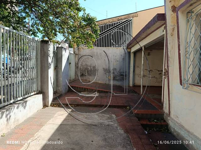 #8003 - Casa para Venda em Marília - SP - 2