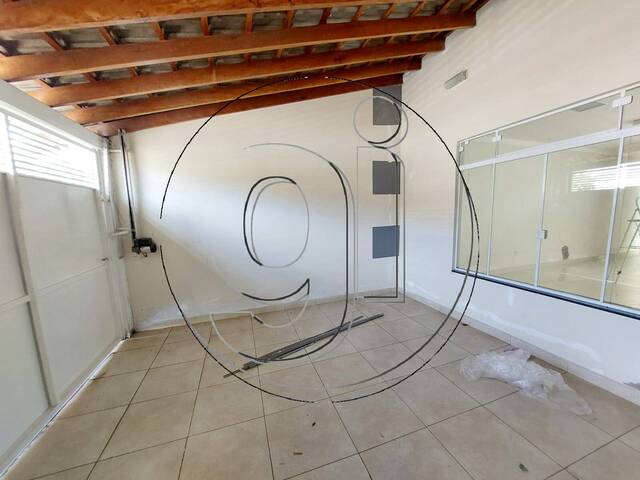 #8004 - Casa para Locação em Marília - SP - 2