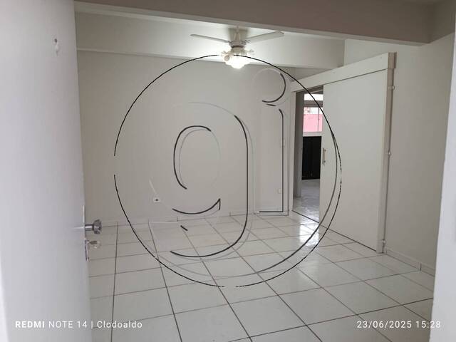 #8021 - Apartamento para Locação em Marília - SP - 2