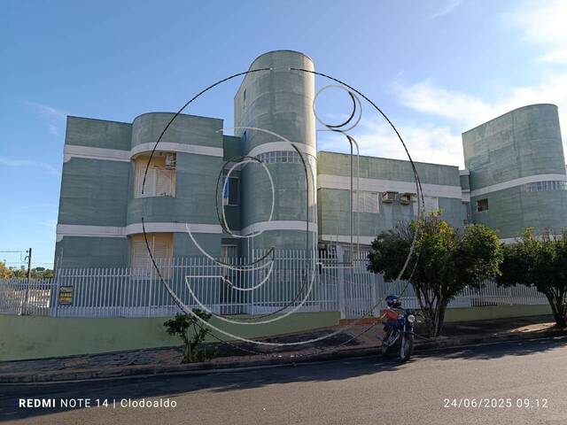 #8031 - Apartamento para Locação em Marília - SP - 1