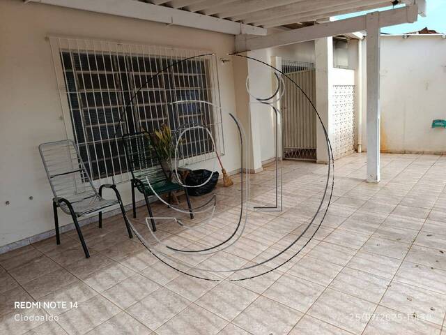 #8068 - Casa para Venda em Marília - SP - 2