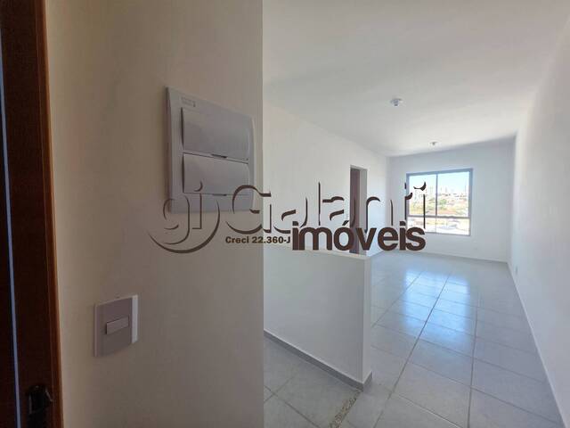 #7992 - Apartamento para Locação em Marília - SP