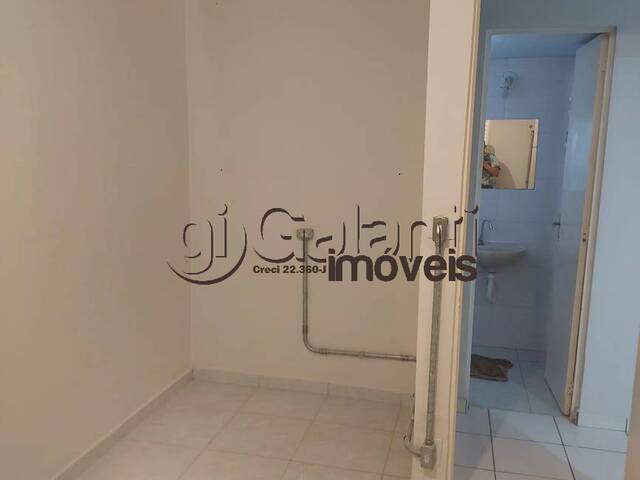 Apartamento para Venda em Marília - 5