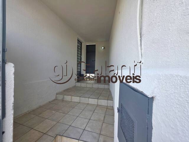 #8191 - Casa para Locação em Marília - SP - 2