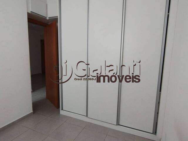 #8199 - Apartamento para Locação em Marília - SP - 2