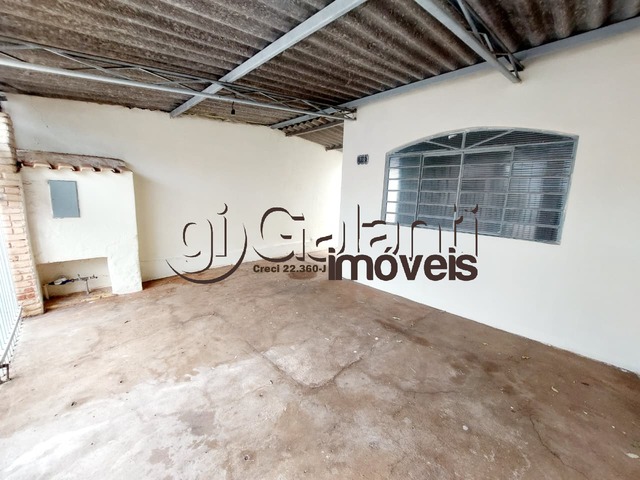 #8221 - Casa para Locação em Marília - SP - 2