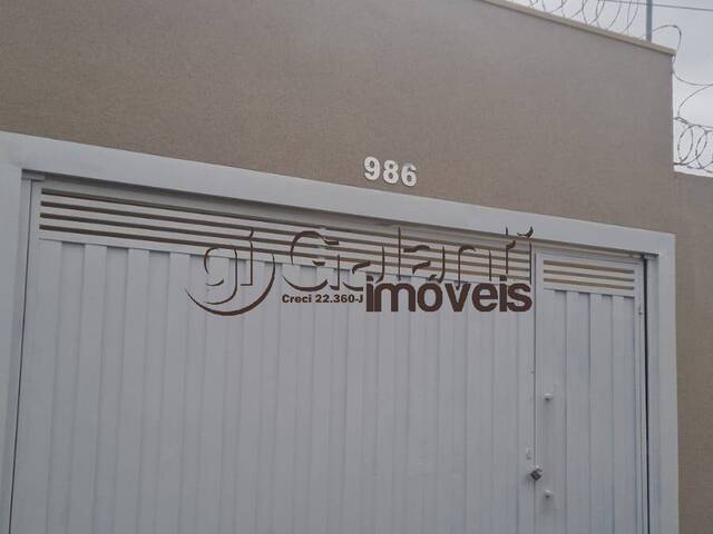 #8245 - Casa para Locação em Marília - SP - 1