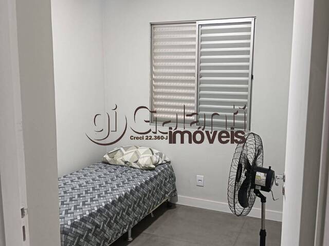 #8255 - Apartamento para Venda em Marília - SP - 2