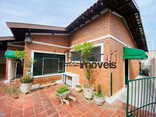 #8262 - Casa para Locação em Marília - SP - 3