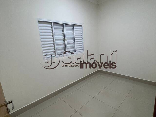 #8272 - Casa para Locação em Marília - SP - 3