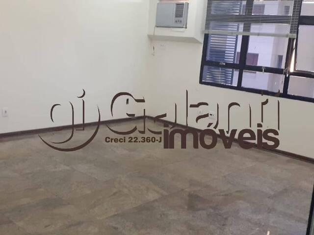 Sala Comercial para Venda em Marília - 4