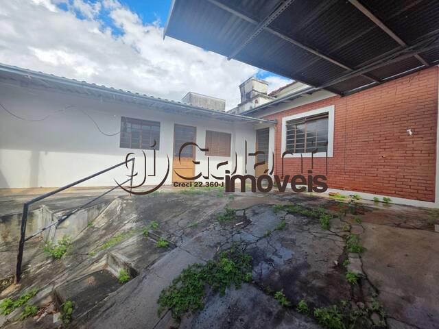 #8249 - Casa para Locação em Marília - SP - 2