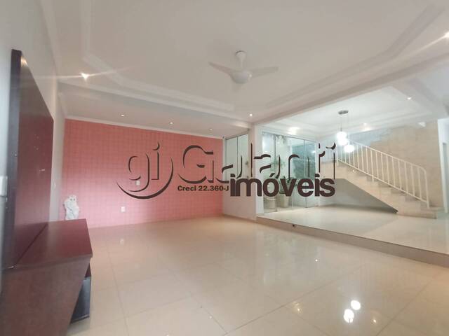 #8296 - Casa para Venda em Marília - SP - 2