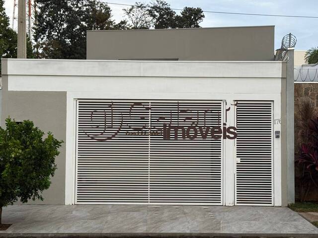 #8306 - Casa para Venda em Marília - SP - 1