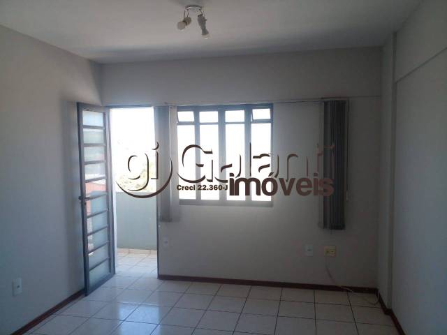 #8319 - Apartamento para Locação em Marília - SP - 3