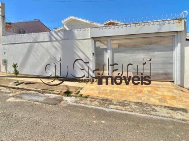 #8320 - Casa para Locação em Marília - SP - 1