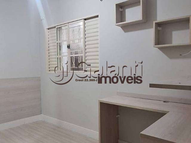 #8323 - Casa para Venda em Marília - SP - 3