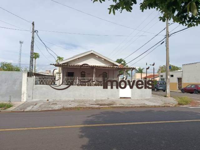 #8330 - Casa para Locação em Marília - SP - 1