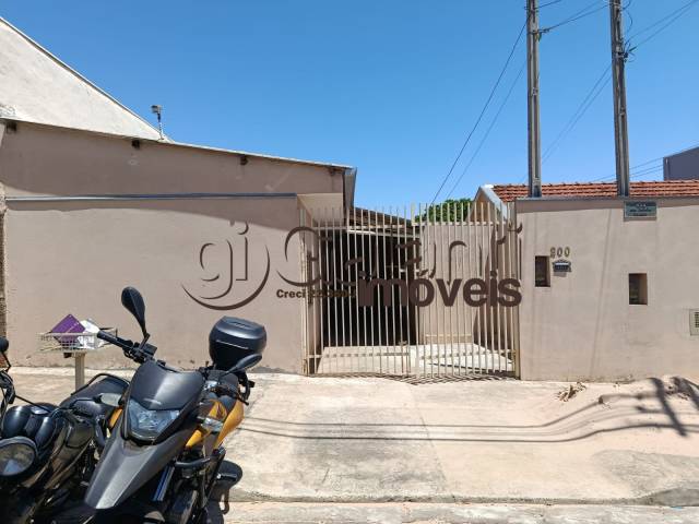 #8376 - Casa para Locação em Marília - SP - 1