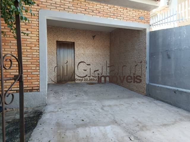 #8389 - Casa para Locação em Marília - SP - 2